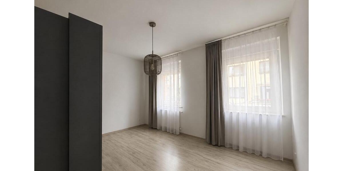Erdgeschoßwohnung Grevenbroich - 3 Zimmer, 82 m&sup2;, 1.000&euro; | Angebot:26582055