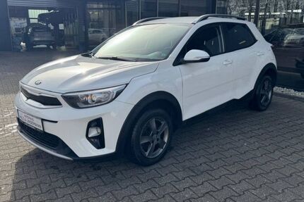 Kia Stonic 93.871 km 10.900 &euro; Jülich 52428