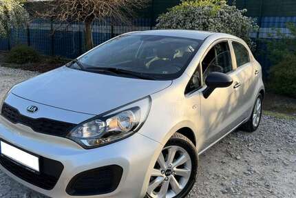 Kia Rio 82.300 km 6.900 &euro; Erkrath, Fundort des Neanderthalers, Stadt 40699