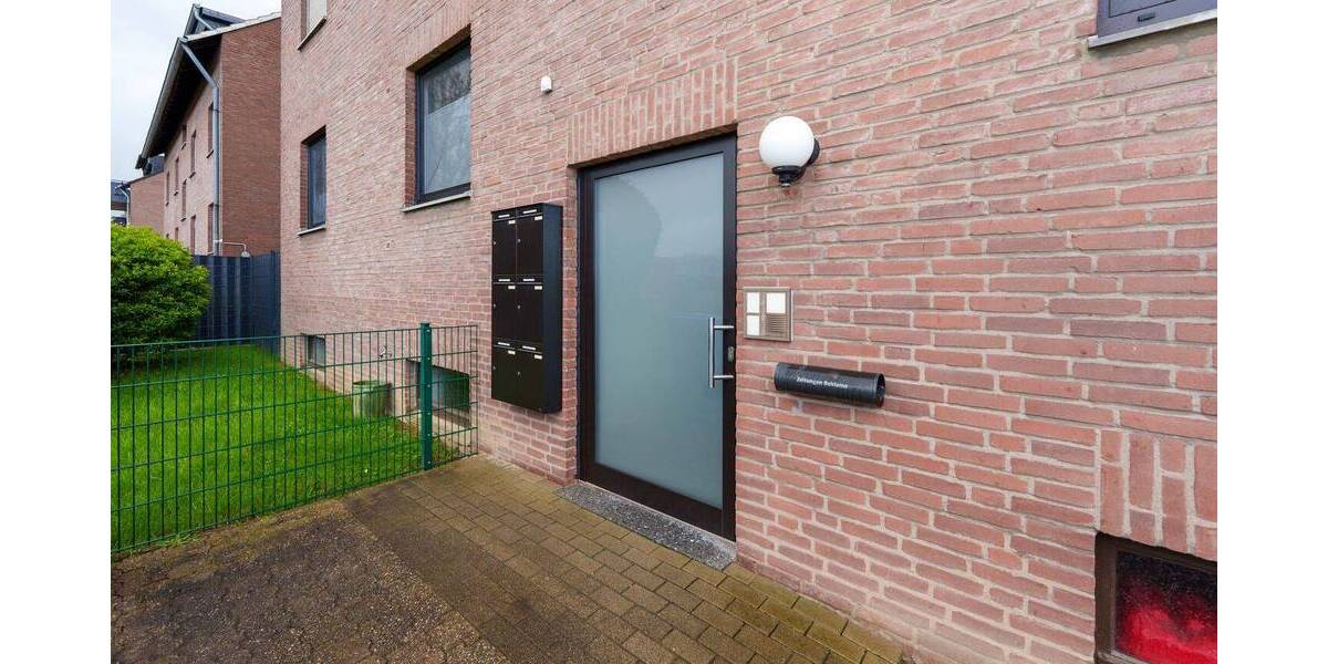 Etagenwohnung Neuss Rosellen - 3 Zimmer, 72 m&sup2;, 215.000&euro; | Angebot:26154718