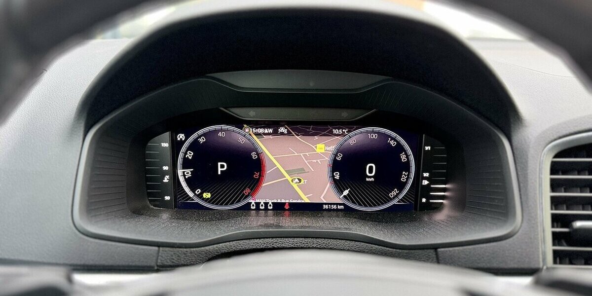 Skoda Karoq Clever/ Kamera / Virtual Cockpit / Keyless 36.000 km 24.890 &euro; Mönchengladbach 41066