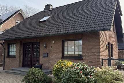 Haus Korschenbroich - 5 Zimmer, 126 m&sup2;, 590.000&euro; | Angebot:26139032