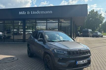 Jeep Compass 52.000 km 27.090 &euro; Jülich 52428