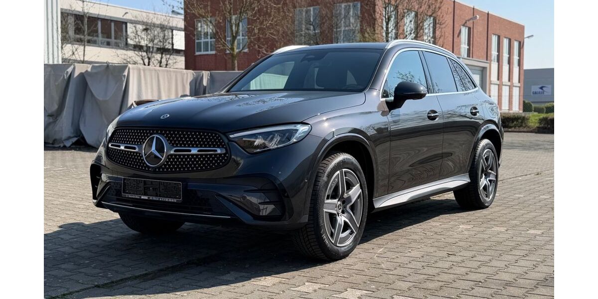 Mercedes-Benz GLC 300 26.000 km 54.790 &euro; Willich 47877