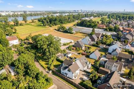 Haus Düsseldorf-Lörick Lörick - 10 Zimmer, 277 m&sup2;, 1.300.000&euro; | Angebot:25857965