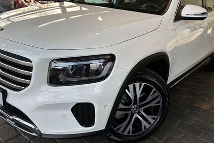 Mercedes-Benz GLB 200 8.200 km 37.950 &euro; Wegberg / Rath-Anhoven 41844