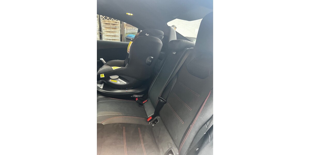 Mercedes-Benz CLA Coupe 74.200 km 34.000 &euro; Düsseldorf 40213