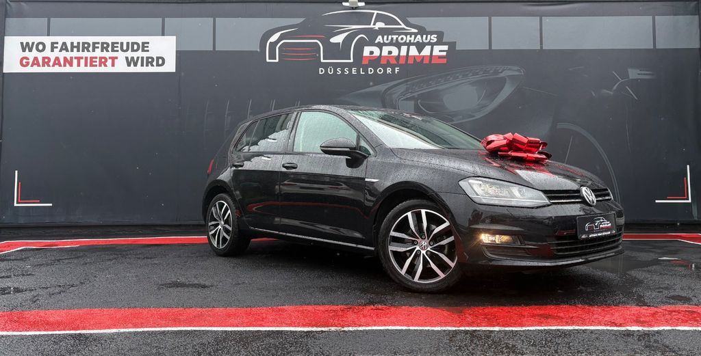 VW Golf 69.500 km 14.800 &euro; Düsseldorf 40591