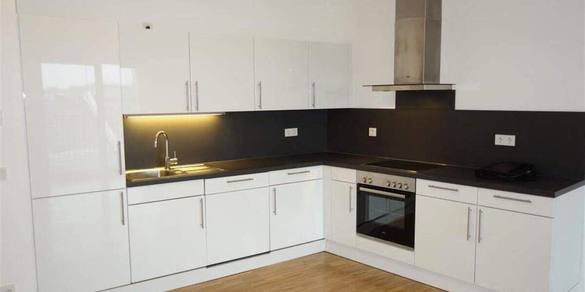 Zimmer Mönchengladbach Stadtmitte - 3 Zimmer, 89 m&sup2;, 1.185&euro; | Angebot:25707475