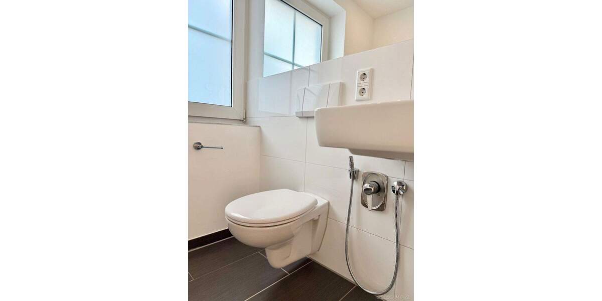 Doppelhaushälfte Düsseldorf Kaiserswerth - 8 Zimmer, 213 m&sup2;, 1.680.000&euro; | Angebot:25728281