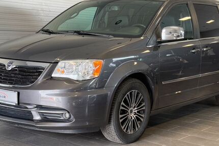 Lancia Voyager 153.286 km 13.890 &euro; Dormagen 41540