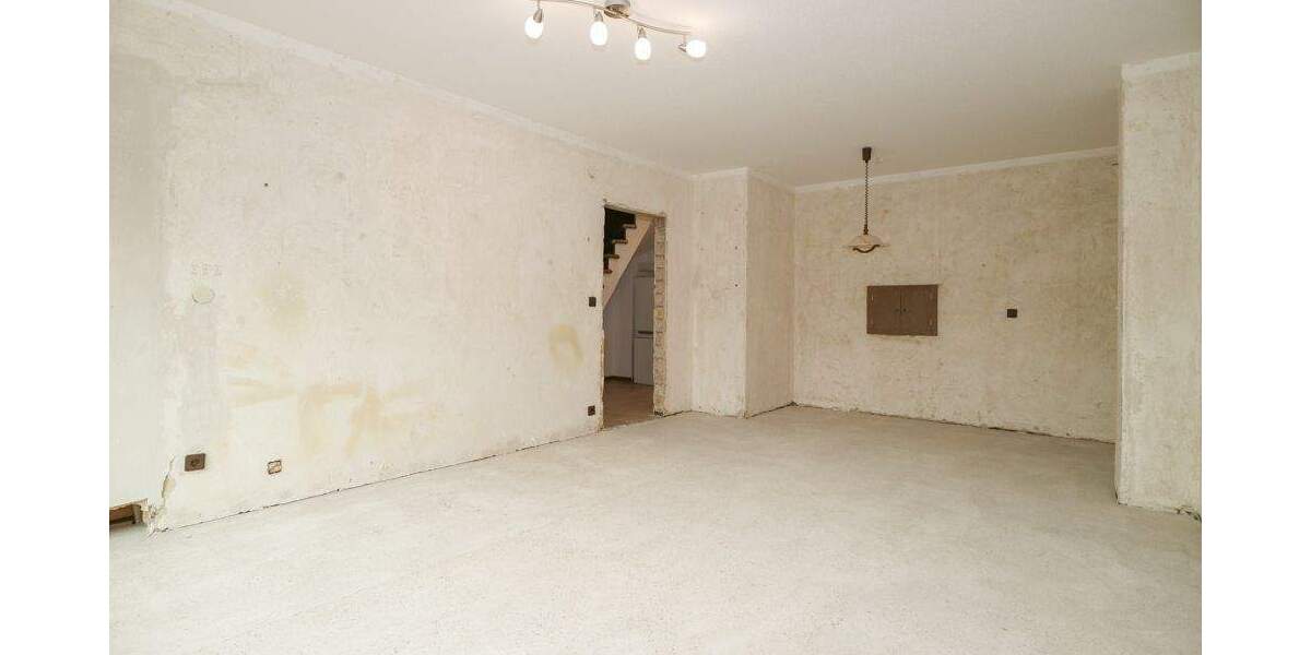 Reihenmittelhaus Neuss / Weckhoven Weckhoven - 4 Zimmer, 93 m&sup2;, 290.000&euro; | Angebot:25777108