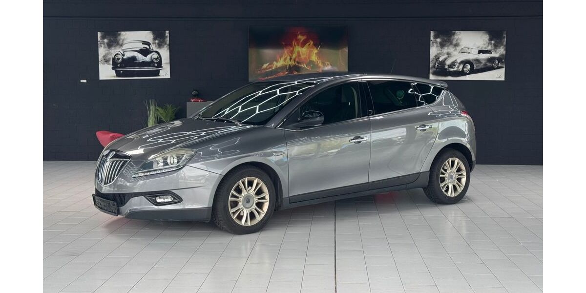 Lancia Delta 160.000 km 3.499 &euro; Wegberg 41844