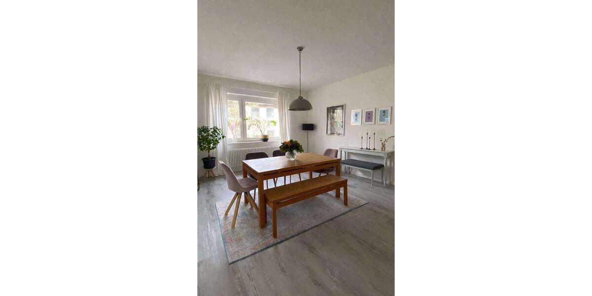 Etagenwohnung Düsseldorf Friedrichstadt - 3 Zimmer, 82 m&sup2;, 1.570&euro; | Angebot:26286355