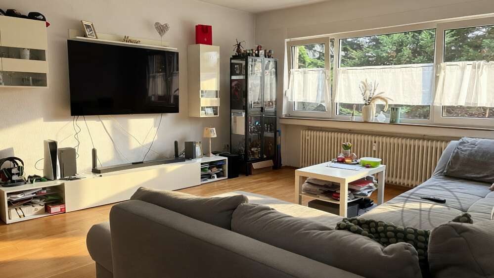 Etagenwohnung Köln Nippes - 2 Zimmer, 61 m&sup2;, 1.000&euro; | Angebot:26086879
