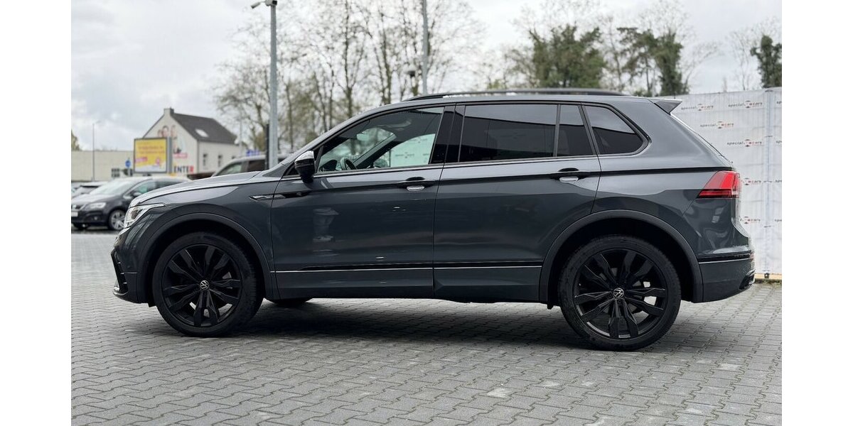 VW Tiguan R-Line / 4Motion / Pano / Memory/ Keyless 14.600 km 42.900 &euro; Mönchengladbach 41066