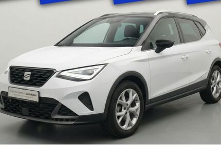 Seat Arona 12.206 km 21.988 &euro; Leverkusen 51379