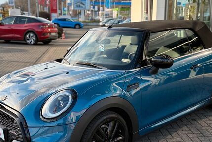 Mini John Cooper Works Cabrio 12.500 km 26.900 &euro; Hückelhoven 41836