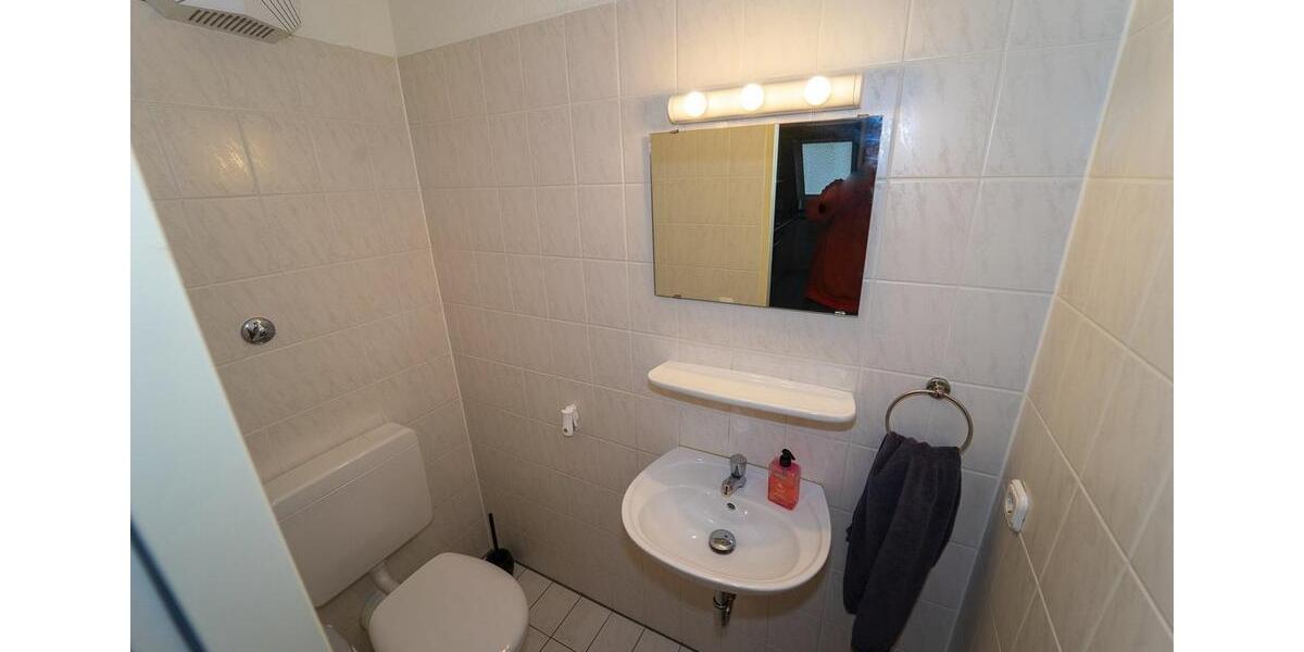 Dachgeschoßwohnung Korschenbroich - 2 Zimmer, 80 m&sup2;, 260.000&euro; | Angebot:25991136