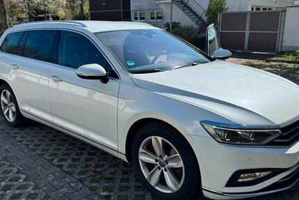 VW Passat Variant 130.178 km 21.990 &euro; Kaarst 41564