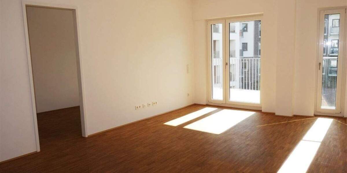 Etagenwohnung Düsseldorf Flingern Nord - 3 Zimmer, 117 m&sup2;, 1.879&euro; | Angebot:25747649