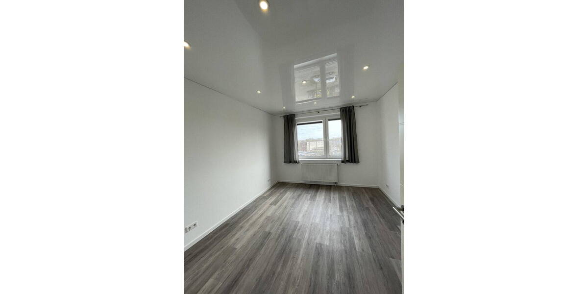 Etagenwohnung Düsseldorf Bilk - 3 Zimmer, 68 m&sup2;, 407.600&euro; | Angebot:26141075