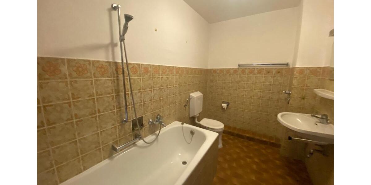 Etagenwohnung Mönchengladbach West - 2 Zimmer, 65 m&sup2;, 530&euro; | Angebot:25363955