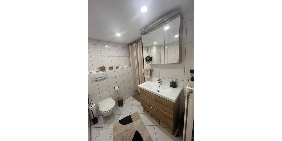 Etagenwohnung Mönchengladbach Stadtmitte - 4 Zimmer, 90 m&sup2;, 198.000&euro; | Angebot:26170773