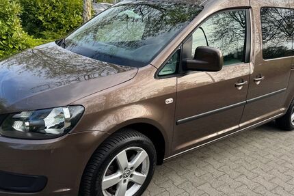 VW Caddy 264.560 km 5.999 &euro; Krefeld 47809