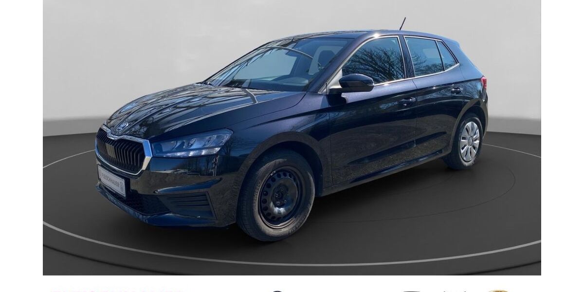 Skoda Fabia 104.072 km 11.390 &euro; Mönchengladbach 41238