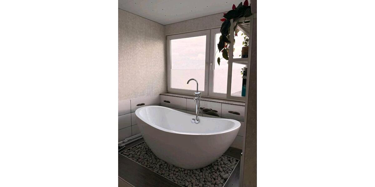 Etagenwohnung Jüchen - 2 Zimmer, 91 m&sup2;, 1.120&euro; | Angebot:26044691