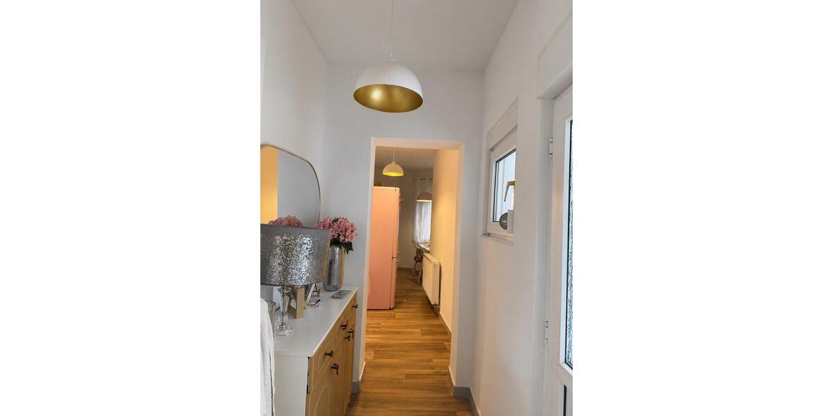 Erdgeschoßwohnung Grevenbroich - 3 Zimmer, 82 m&sup2;, 1.000&euro; | Angebot:26582055