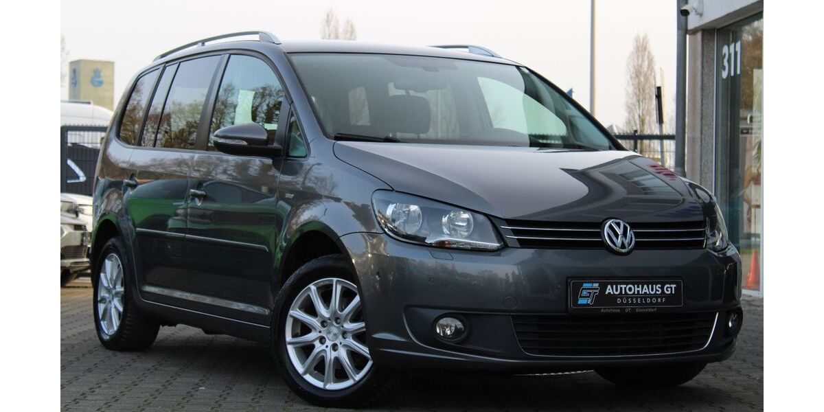 VW Touran 156.658 km 9.999 &euro; Düsseldorf 40625