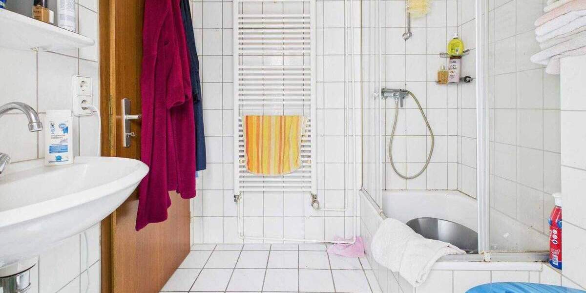 Mehrfamilienhaus, Wohnhaus Hückelhoven Brachelen - 5 Zimmer, 148 m&sup2;, 149.000&euro; | Angebot:25726272