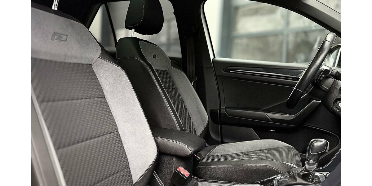 VW T-Roc R-line / Pano / 1. Hd / Kamera / AHK 93.000 km 22.890 &euro; Mönchengladbach 41066