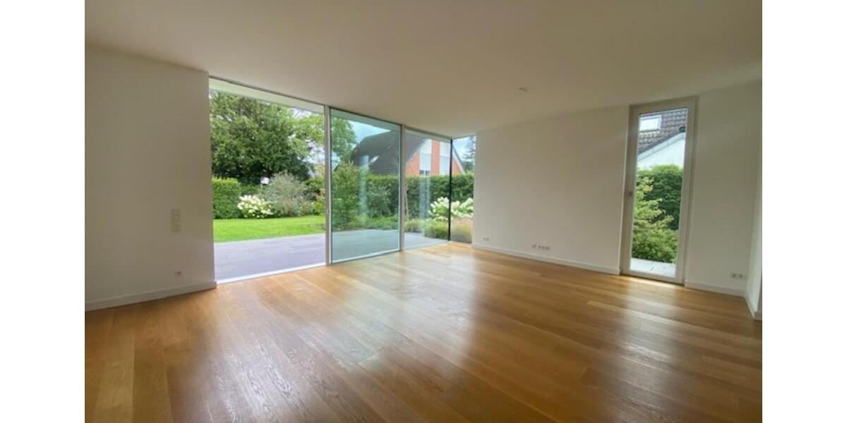 Doppelhaushälfte Düsseldorf Niederkassel - 6 Zimmer, 220 m&sup2;, 5.900&euro; | Angebot:25362583