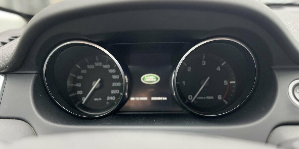 Land Rover Discovery Sport SE AWD/ Automatik/ Allrad/ Leder 206.000 km 9.890 &euro; Mönchengladbach 41066