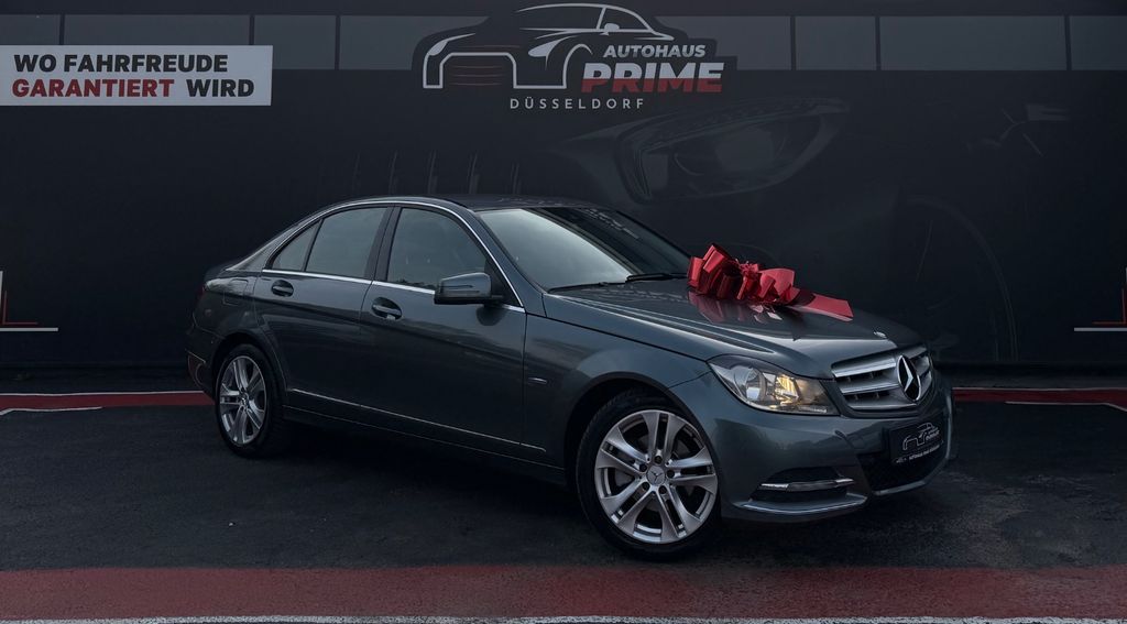 Mercedes-Benz C 180 119.500 km 11.900 &euro; Düsseldorf 40591