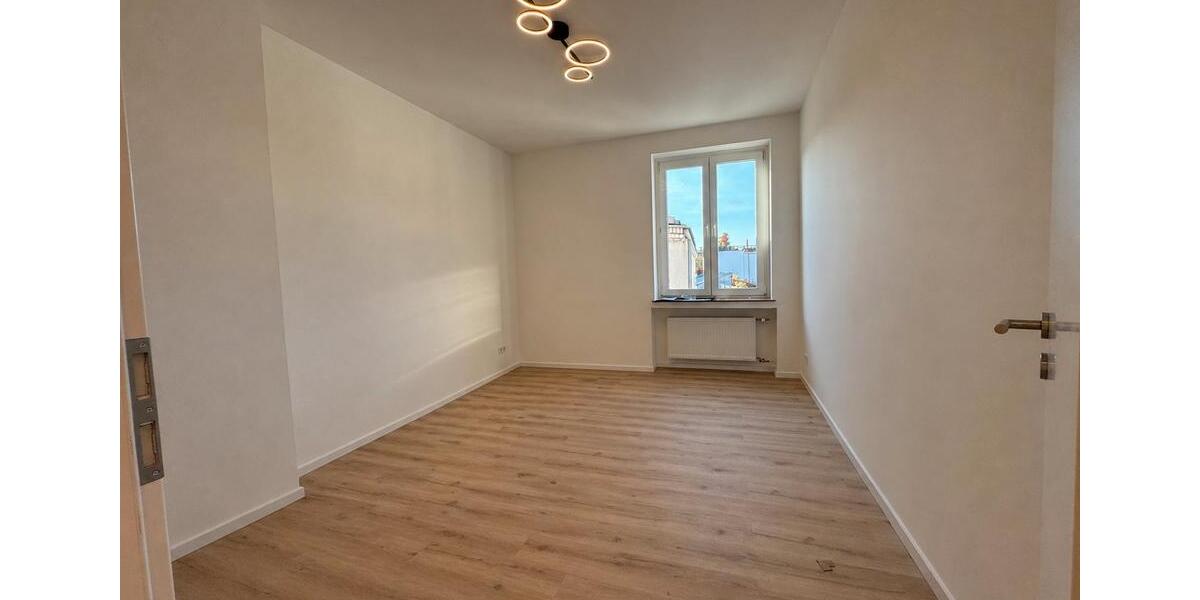 Etagenwohnung Düsseldorf Stadtbezirk 3 - 3 Zimmer, 70 m&sup2;, 1.366&euro; | Angebot:26310437