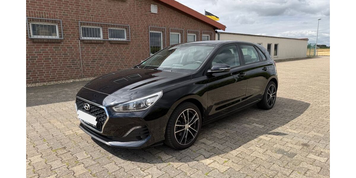 Hyundai i30 69.158 km 10.500 &euro; Wegberg 41844