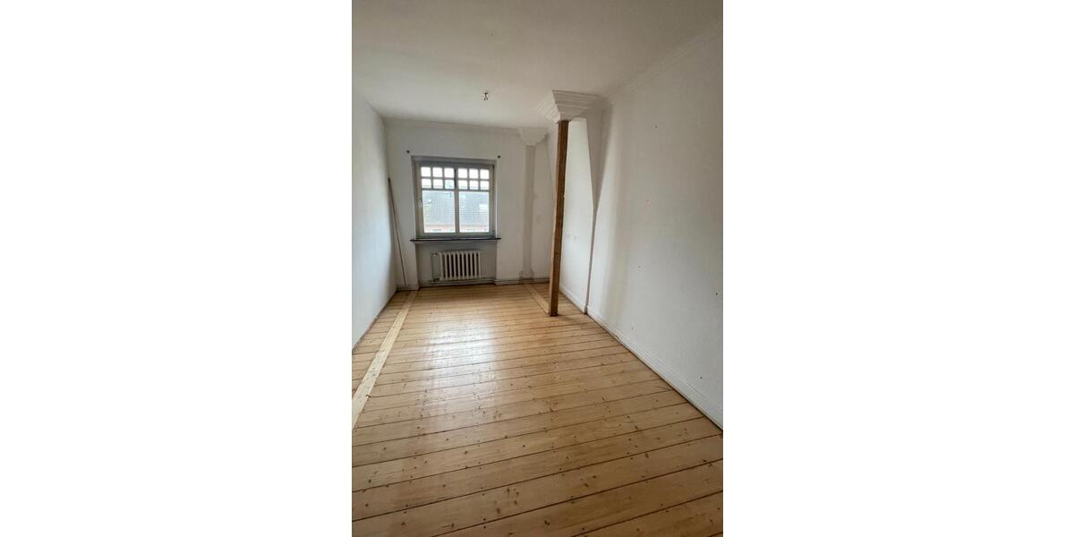 Etagenwohnung Mönchengladbach Süd - 4 Zimmer, 108 m&sup2;, 315.000&euro; | Angebot:26113207