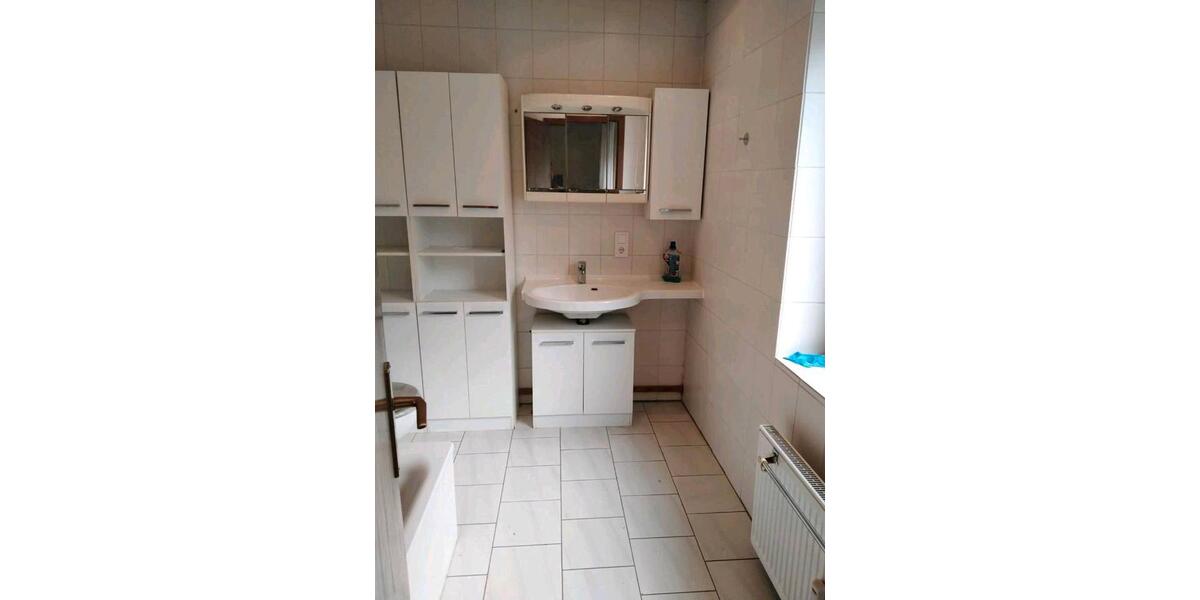 Erdgeschoßwohnung Mönchengladbach Nord - 3 Zimmer, 115 m&sup2;, 830&euro; | Angebot:26035754