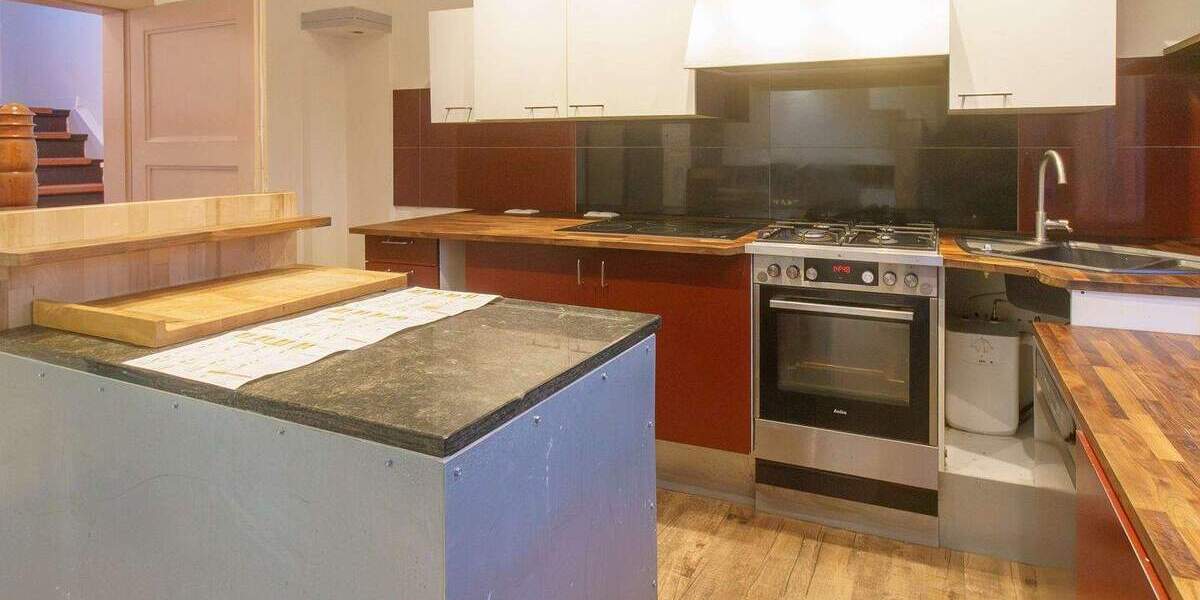 Einfamilienhaus Tönisvorst St. Tönis - 7 Zimmer, 224 m&sup2;, 359.000&euro; | Angebot:25691140