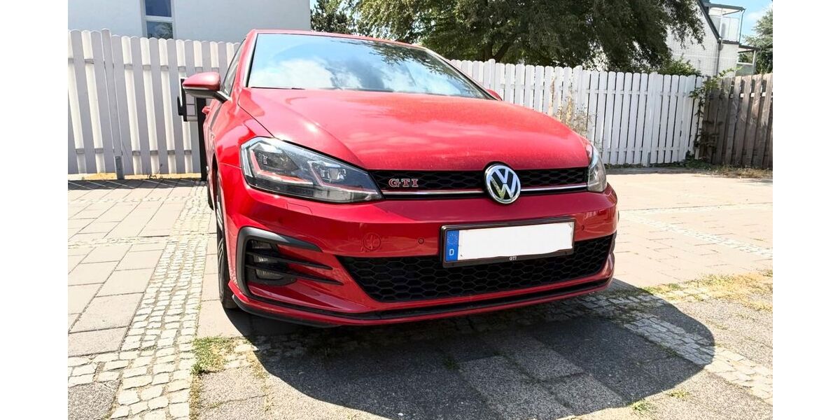 VW Golf 86.000 km 19.400 &euro; Düsseldorf 40474
