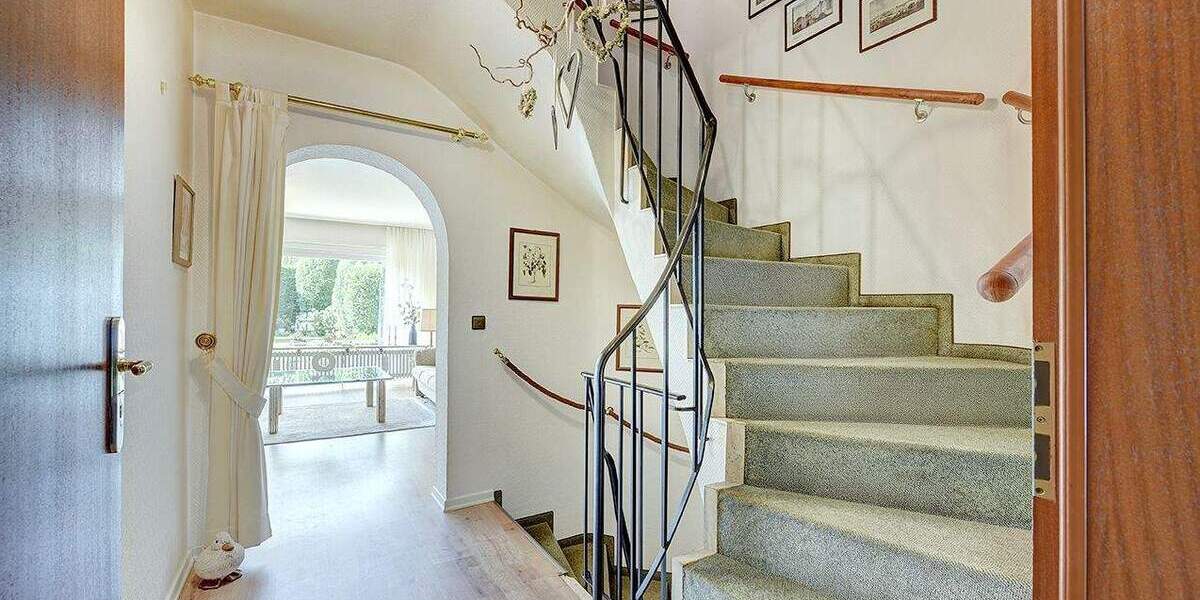 Reihenmittelhaus Düsseldorf Hubbelrath - 5 Zimmer, 124 m&sup2;, 549.000&euro; | Angebot:25744332