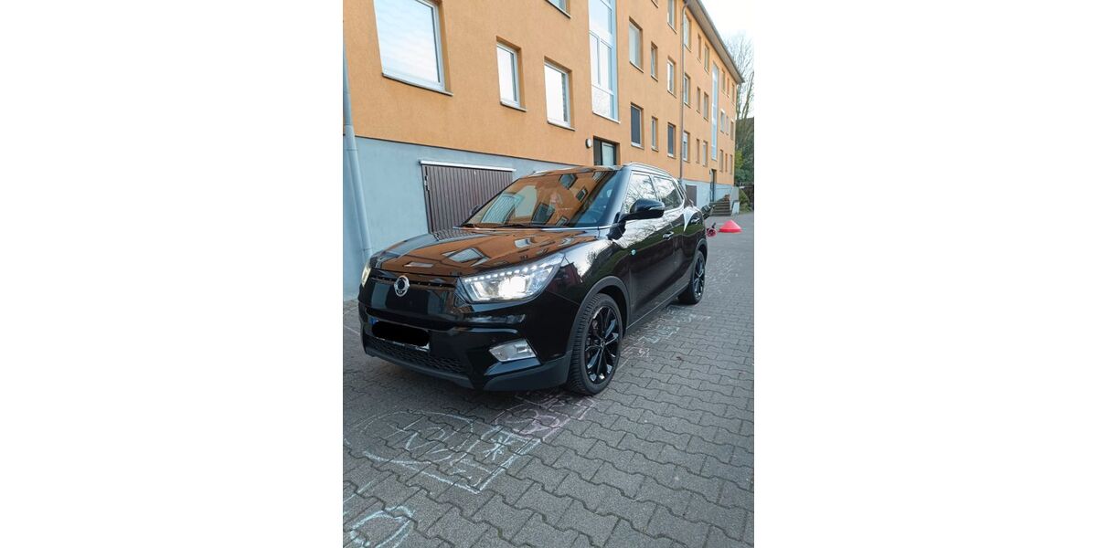 SsangYong Tivoli 169.000 km 8.400 &euro; Leverkusen 51379