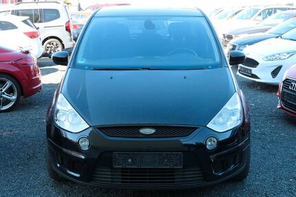 Ford S-Max 200.000 km 1.600 &euro; Mönchengladbach 41063