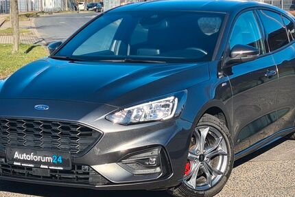 Ford Focus 60.000 km 14.399 &euro; Jülich 52428