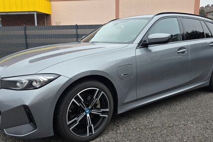 BMW 320 156.150 km 24.599 &euro; Neuss 41462