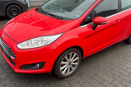 Ford Fiesta 76.100 km 5.950 &euro; Kerpen 50170